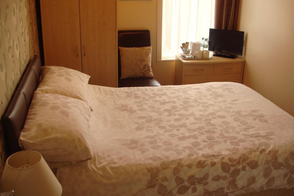 Wendover Guest House ボルトン 部屋 写真