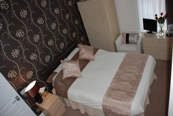 Wendover Guest House ボルトン 部屋 写真